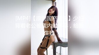 《硬核秘万人求购》折磨性奴OnlyFans推特女_奴调_教界天花板大佬POCA各种手法招式玩穴强制喷潮妹子失控嗷嗷乱叫