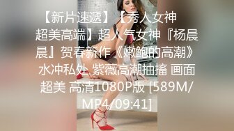 骚气女友卖力口活，技术了得直接口爆