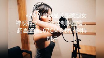 [MP4/ 1G]&nbsp;&nbsp; 清纯甜美带点性感极品肥臀眼镜骚女，诱人开档黑丝翘起特写 ，骑乘大屁股猛坐，头套男后入撞击